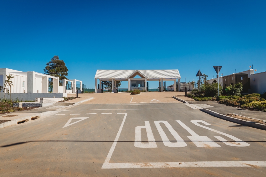 3 Bedroom Property for Sale in Kraaibosch Western Cape